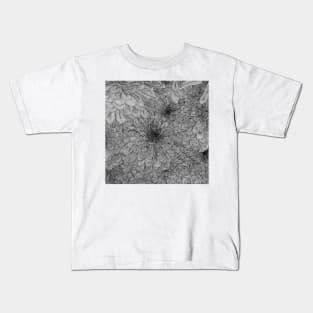 Linework Flowers- Zinnias Kids T-Shirt